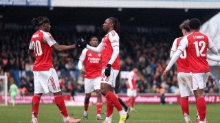 足总杯成分水岭？枪手险胜鱼腩折损大将，曼城逆转强敌士气正旺