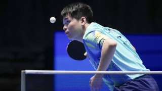 体坛联播｜热刺1比3水晶宫遭遇五连败，郭艾伦前叉韧带断裂